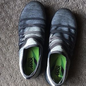 Pull on black and grey sneakers